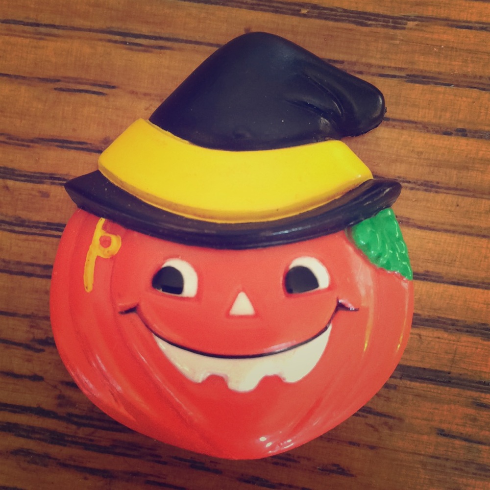 Vintage Halloween Russ Brooch Lapel Pin 🎃
